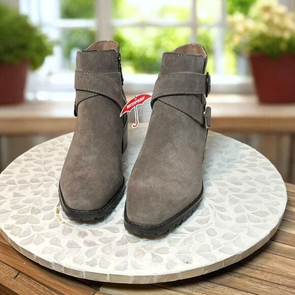 Blondo Sway Waterproof Bootie Women’s 8M Suede Ankle Boots Taupe Fall Chic Trend - Picture 4 of 13